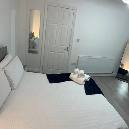Getaway 1# Leeds (West Yorkshire)
