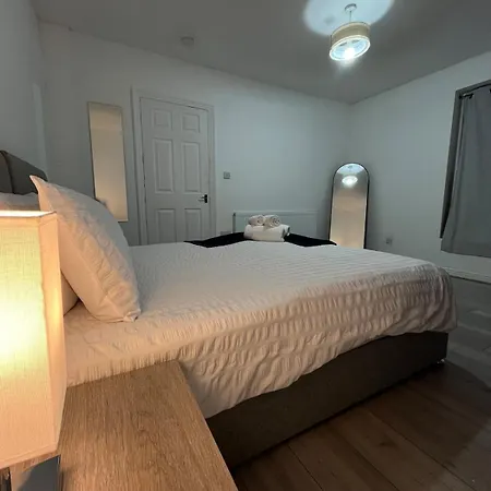 Getaway 1# Leeds (West Yorkshire)